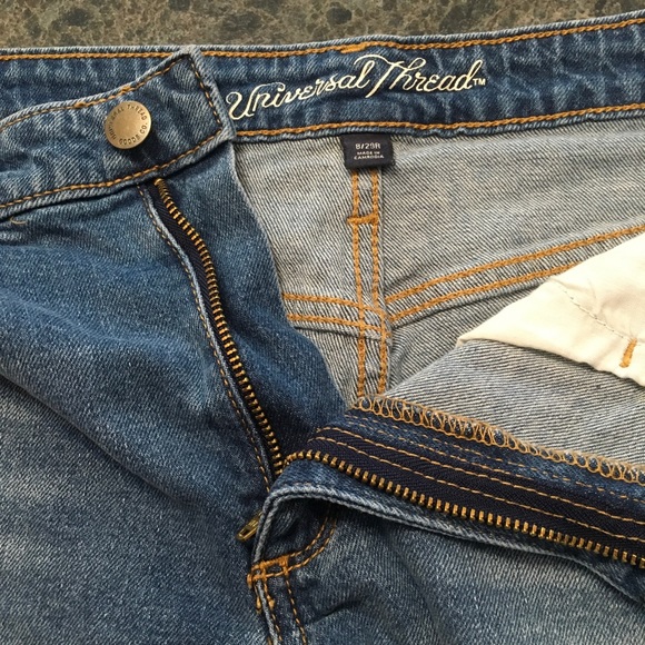 Distressed High Rise Shortie Jean Shorts, Size 8 - Picture 3 of 5